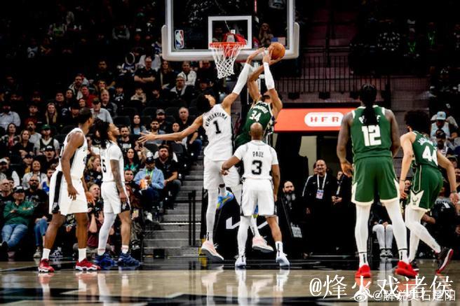 文班亚马30+11率马刺狂胜步行者 开拓者轻松击败魔术 文班亚马30+11率马刺狂胜步行者 开拓者轻松击败魔术